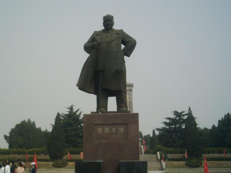莱芜战役
