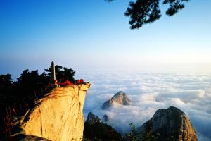 华山东峰
