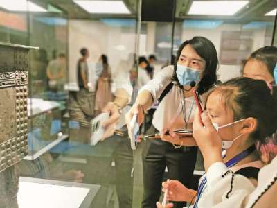 第五届全国导游大赛铜牌导游员获得者刘珊珊：呈现河南最美的一面